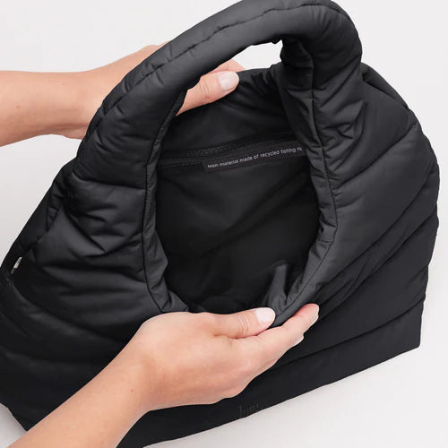 Wavy Puffer Shoulder Bag (Monochrome)